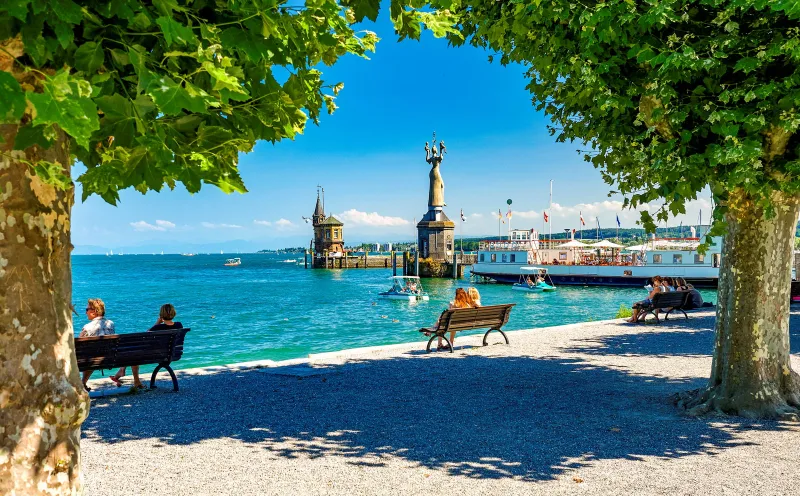 Der Stadthafen Konstanz mit Blick auf die Imperia