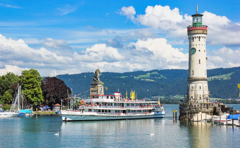 Der 36 Meter hohe Leuchtturm von Lindau