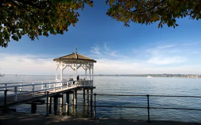 Pavillon im Bodensee bei Bregenz